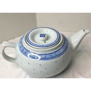Vintage Mid-Century Porcelain Rice Flower Teapot Blue/White Tienshan Vase
